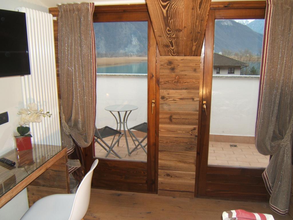 Hotel Berlinghera Sorico Room photo