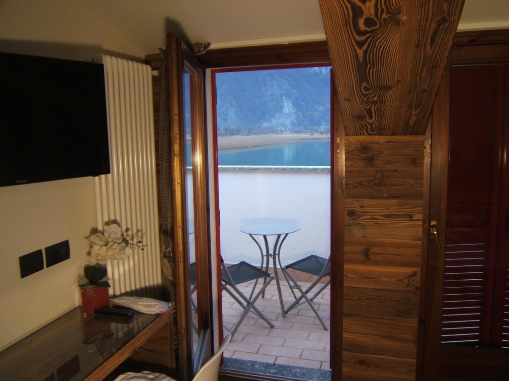 Hotel Berlinghera Sorico Room photo